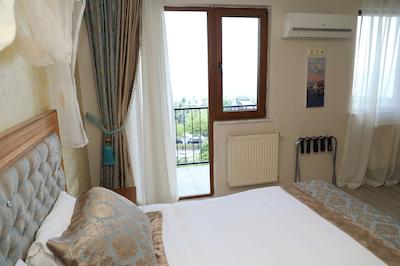 اوتامانیا سوئیت