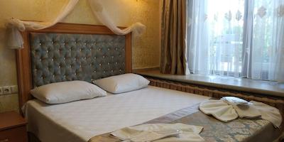 اوتامانیا سوئیت