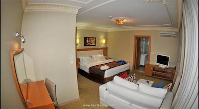 تایاهاتون هتل