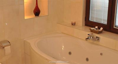 تایاهاتون هتل