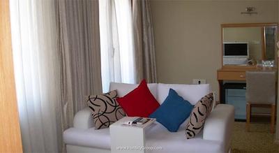 تایاهاتون هتل