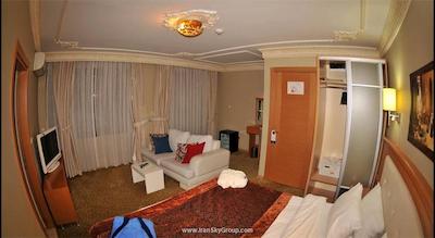 تایاهاتون هتل