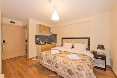 اینویکتوم رزیدنس