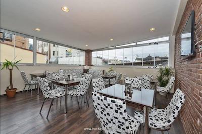 اینویکتوم رزیدنس