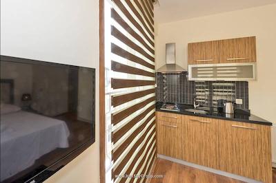 اینویکتوم رزیدنس