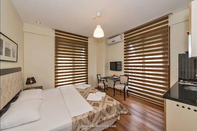 اینویکتوم رزیدنس