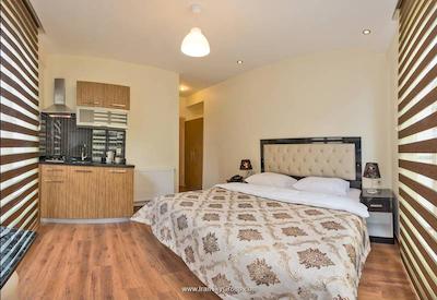 اینویکتوم رزیدنس