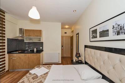 اینویکتوم رزیدنس