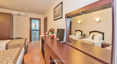 تکسیم مارین هتل