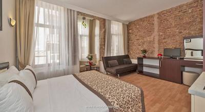 تکسیم مارین هتل