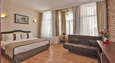 تکسیم مارین هتل