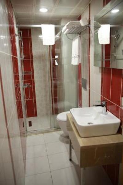 الیت کاسریا هتل