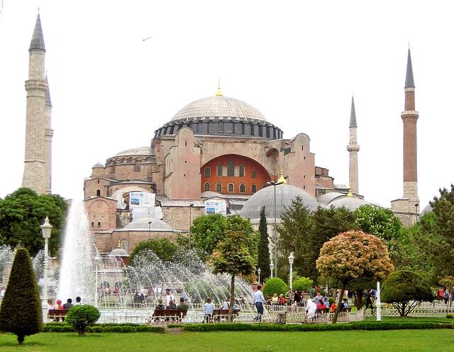 الیت کاسریا هتل