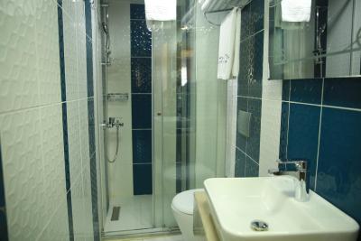 الیت کاسریا هتل