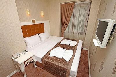 تکسیم کوئنتو هتل