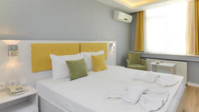 سایبان گلد هتل استانبول