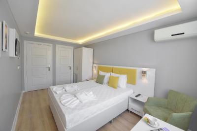 سایبان گلد هتل استانبول