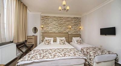 یونیک سوئیت هتل