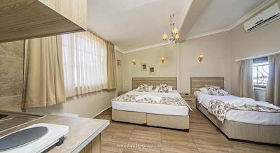 یونیک سوئیت هتل