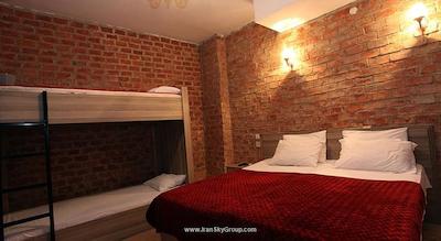 یونیک سوئیت هتل