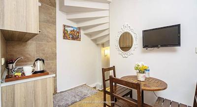 یونیک سوئیت هتل