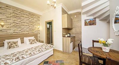 یونیک سوئیت هتل