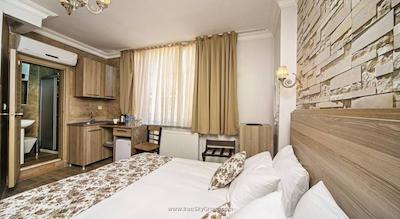 یونیک سوئیت هتل