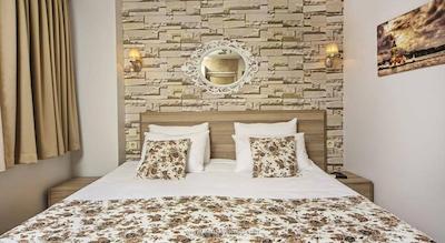 یونیک سوئیت هتل