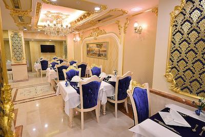 گلدن تاها هتل