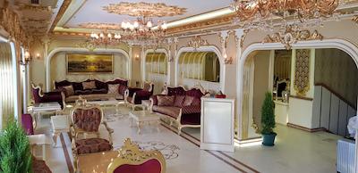 گلدن تاها هتل