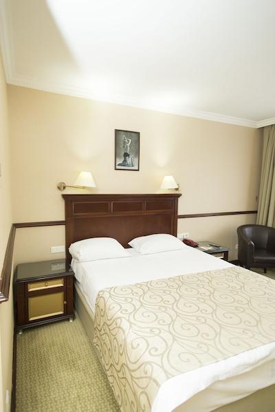 توپکاپی اینتر استانبول هتل