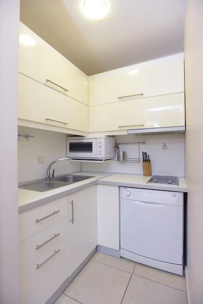 چیا رزیدنس تسویکی