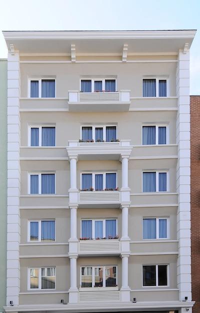 چیا رزیدنس تسویکی