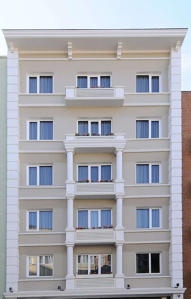 چیا رزیدنس تسویکی