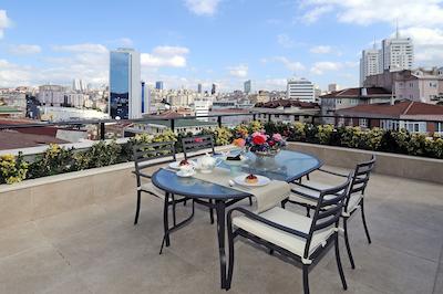 چیا رزیدنس تسویکی