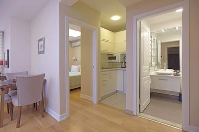 چیا رزیدنس تسویکی