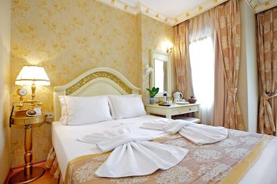 وایت هاوس استانبول