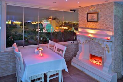 وایت هاوس استانبول