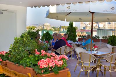 وایت هاوس استانبول