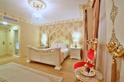 وایت هاوس استانبول