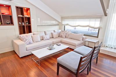 چیا رزیدنس نیشان تاشی