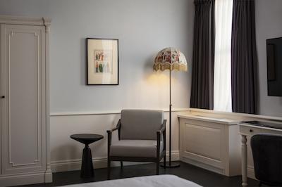 اداهان دکموندو پرا آتوگراف کالکشن