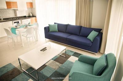 پرمیوم رزیدنس تکسیم اسکوئر