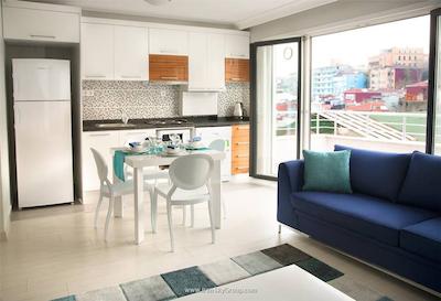 پرمیوم رزیدنس تکسیم اسکوئر