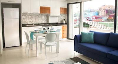 پرمیوم رزیدنس تکسیم اسکوئر