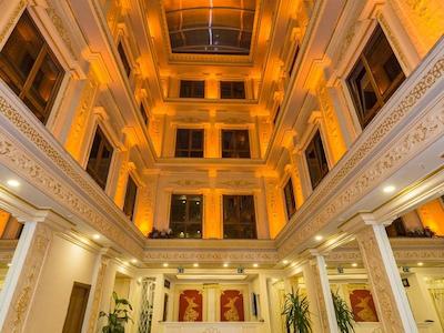 اینتراستلر هتل