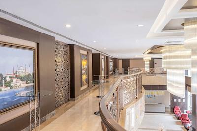 کلاریون هتل استانبول محمودبی