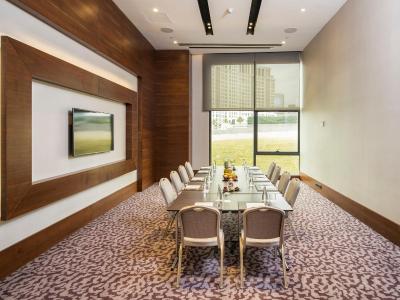 شرایتون گرند استانبول آتاشهیر