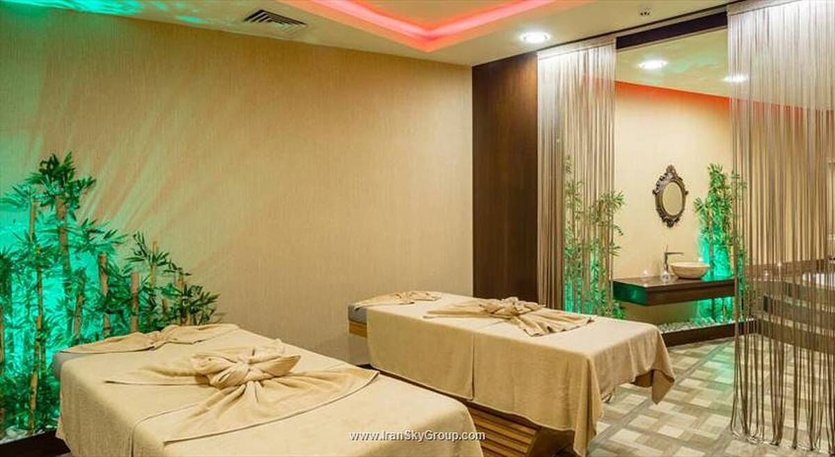 هالیدی این آنتالیا لارا