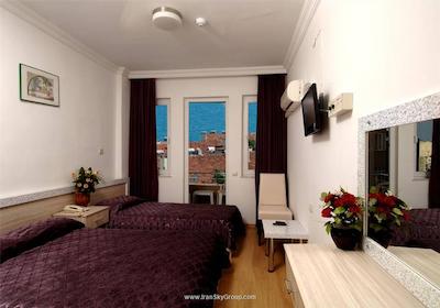 لارا دیاموند